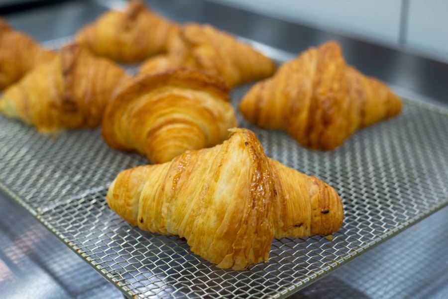 Croissant de mantequilla